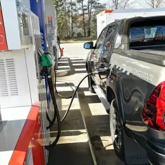 Gdzie najlepsze LPG? Odkryj stacje z najwyższą jakością paliwa