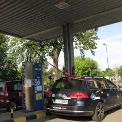 Ile kosztuje gaz CNG w Polsce? Sprawdź ceny i oszczędności