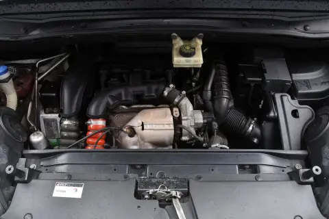 Citroen C4 Picasso - jaki silnik benzynowy zapewni najlepszą niezawodność?