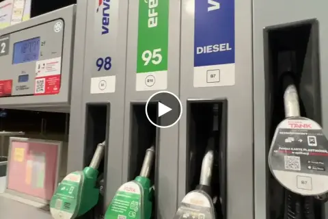 Dystrybutory paliwa: Vervy 98, 95 i DIESEL B7. Tankowanie DIESEL B7.
