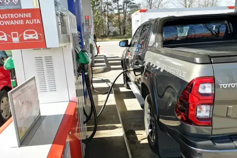 Gdzie najlepsze LPG? Odkryj stacje z najwyższą jakością paliwa