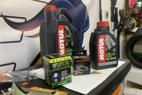 Motul 5100 vs 7100 – który olej zapewni lepszą ochronę silnika?