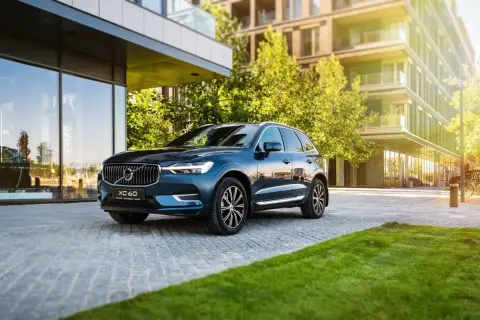 Volvo XC60 diesel czy benzyna - który silnik jest bardziej opłacalny?