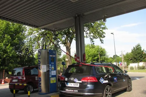 Ile kosztuje gaz CNG w Polsce? Sprawdź ceny i oszczędności