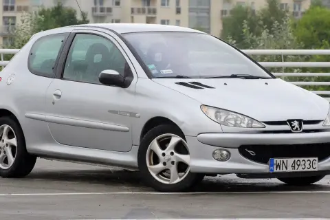 Peugeot 206 jaki silnik wybrać, aby uniknąć wysokich kosztów eksploatacji?