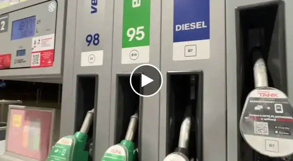 Dystrybutory paliwa: Vervy 98, 95 i DIESEL B7. Tankowanie DIESEL B7.