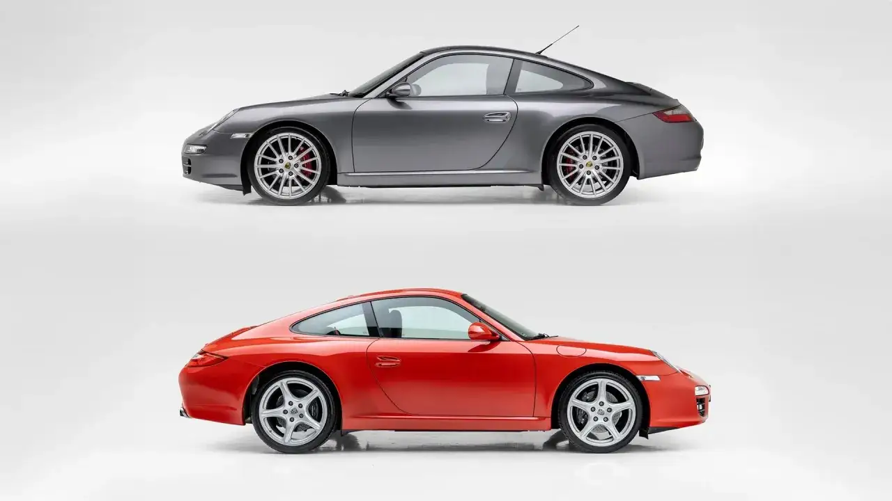 Dwa Porsche 997: szary coupe na górze i czerwony na dole, oba z felgami i czerwonymi zaciskami hamulcowymi.