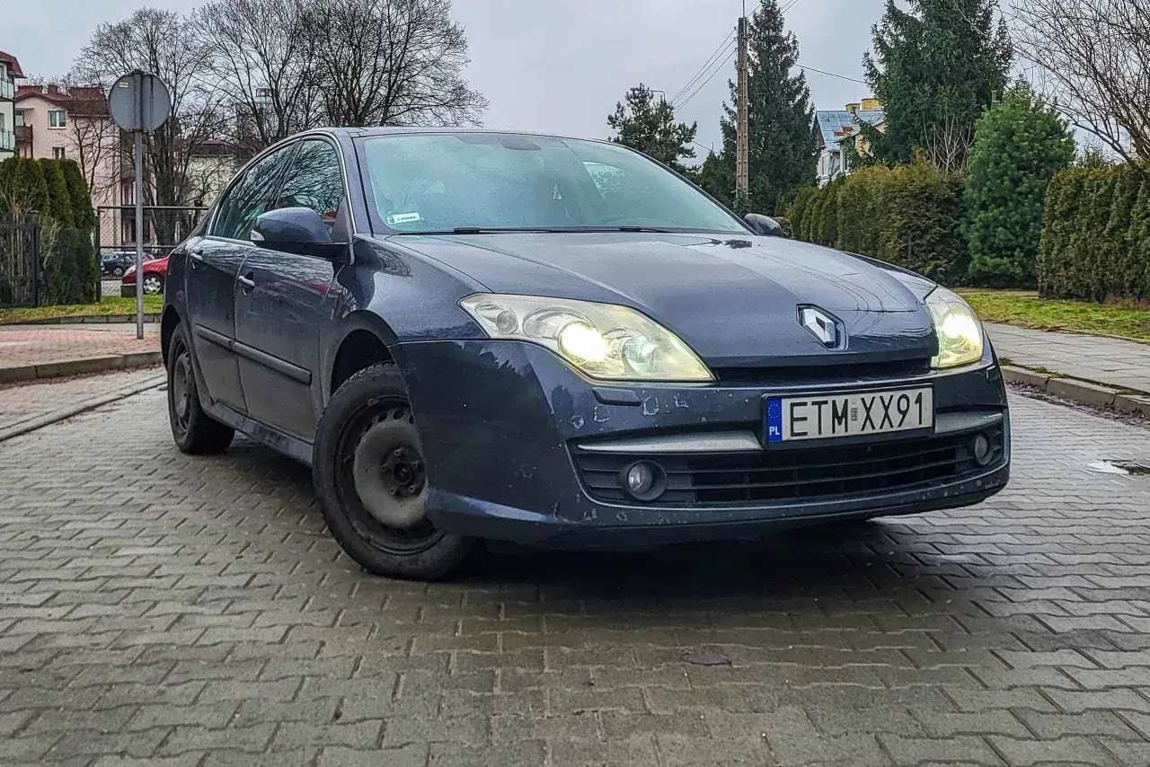 Zdjęcie Laguna 3 LPG jaki silnik - najlepsze opcje i ich wady do rozważenia