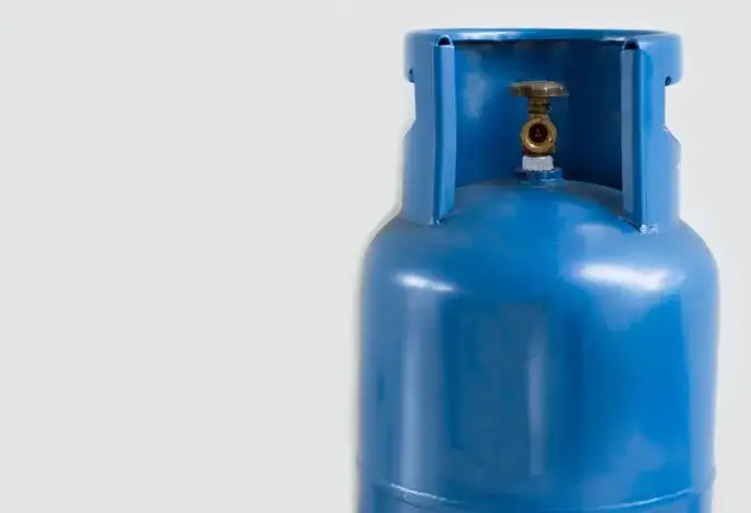 Zdjęcie Czy gaz ziemny to LPG? Odkryj kluczowe różnice i właściwości