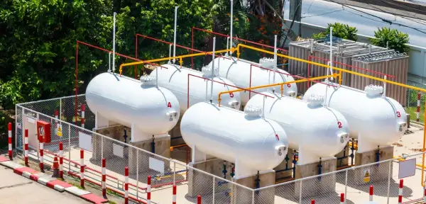 Jak powstaje gaz LPG - procesy produkcji i nowe metody wytwarzania