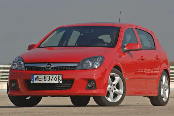 Jaki akumulator do Opla Astry 1.7 diesel? Sprawdź najlepsze modele i parametry